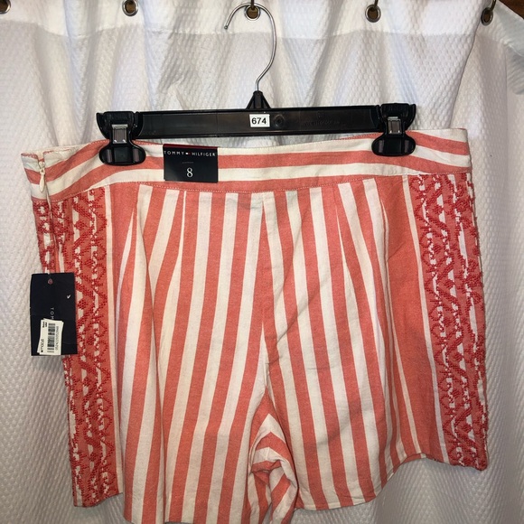 Tommy Hilfiger nwt stripe shorts with embroidery - Picture 4 of 10